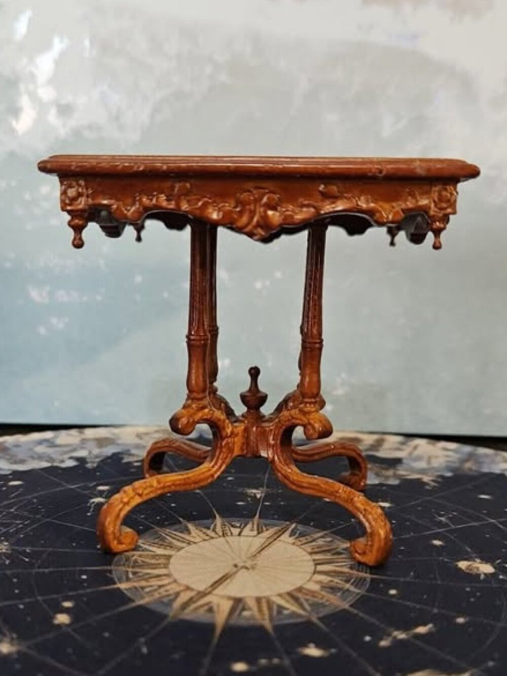 Dollhouse Miniature Table Bespaq 1:12 Scale